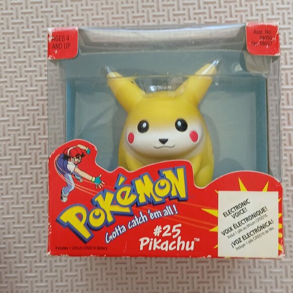 1990's Pokemon #25 Pikachu Hasbro - Picture 1 of 3